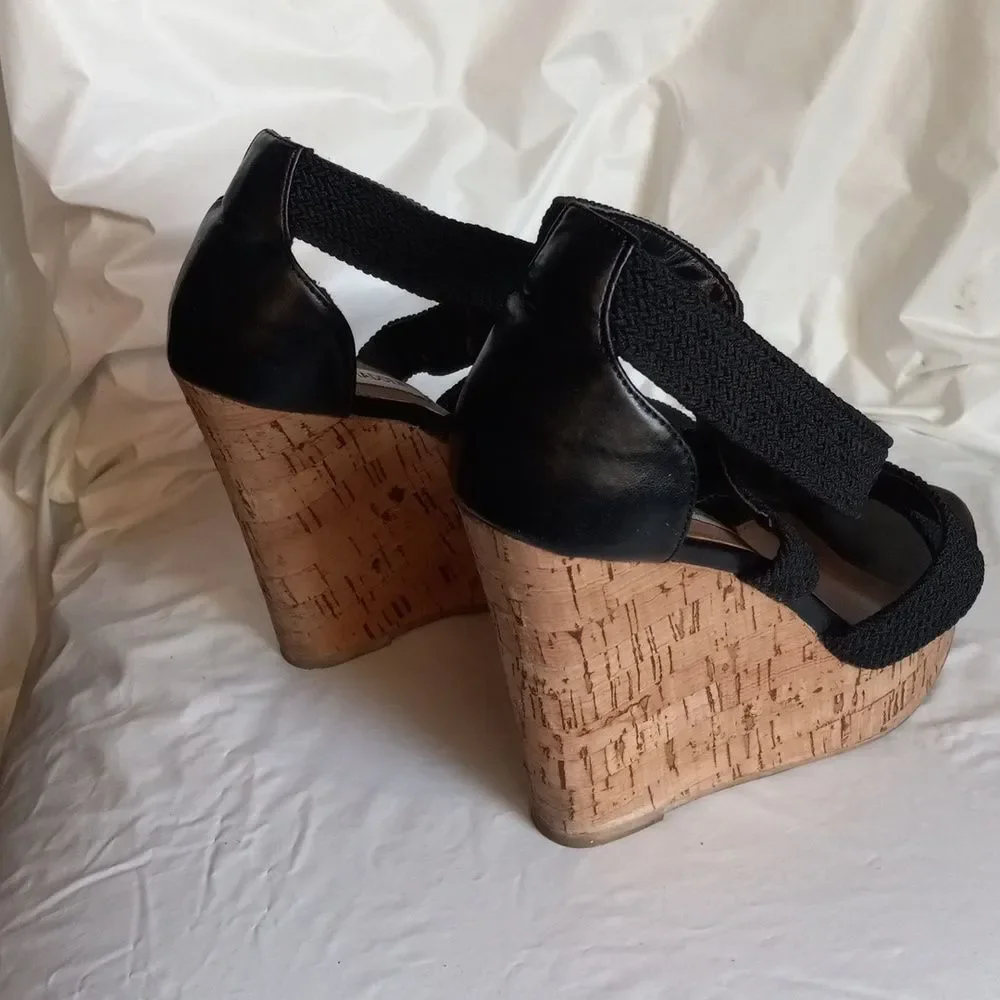 Steve Madden Camdyn Black Strappy Wedge Cork Heel Size 6